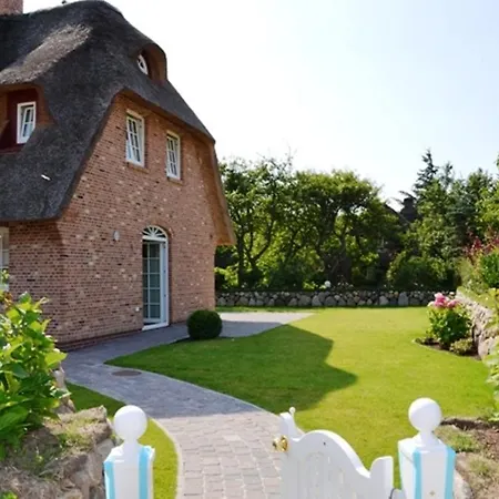 Holiday home Friesenhaus Seewind *